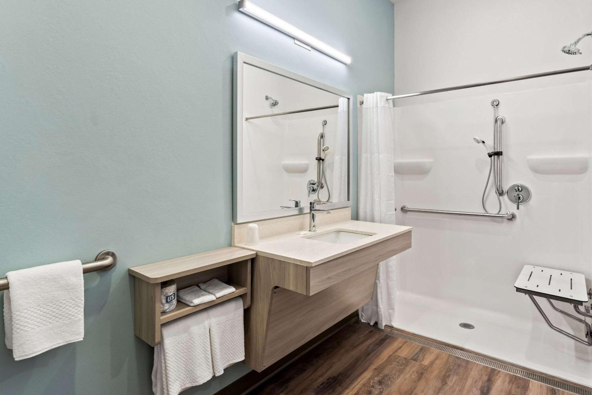 Woodspring Suites Easton Nazareth Ngoại thất bức ảnh