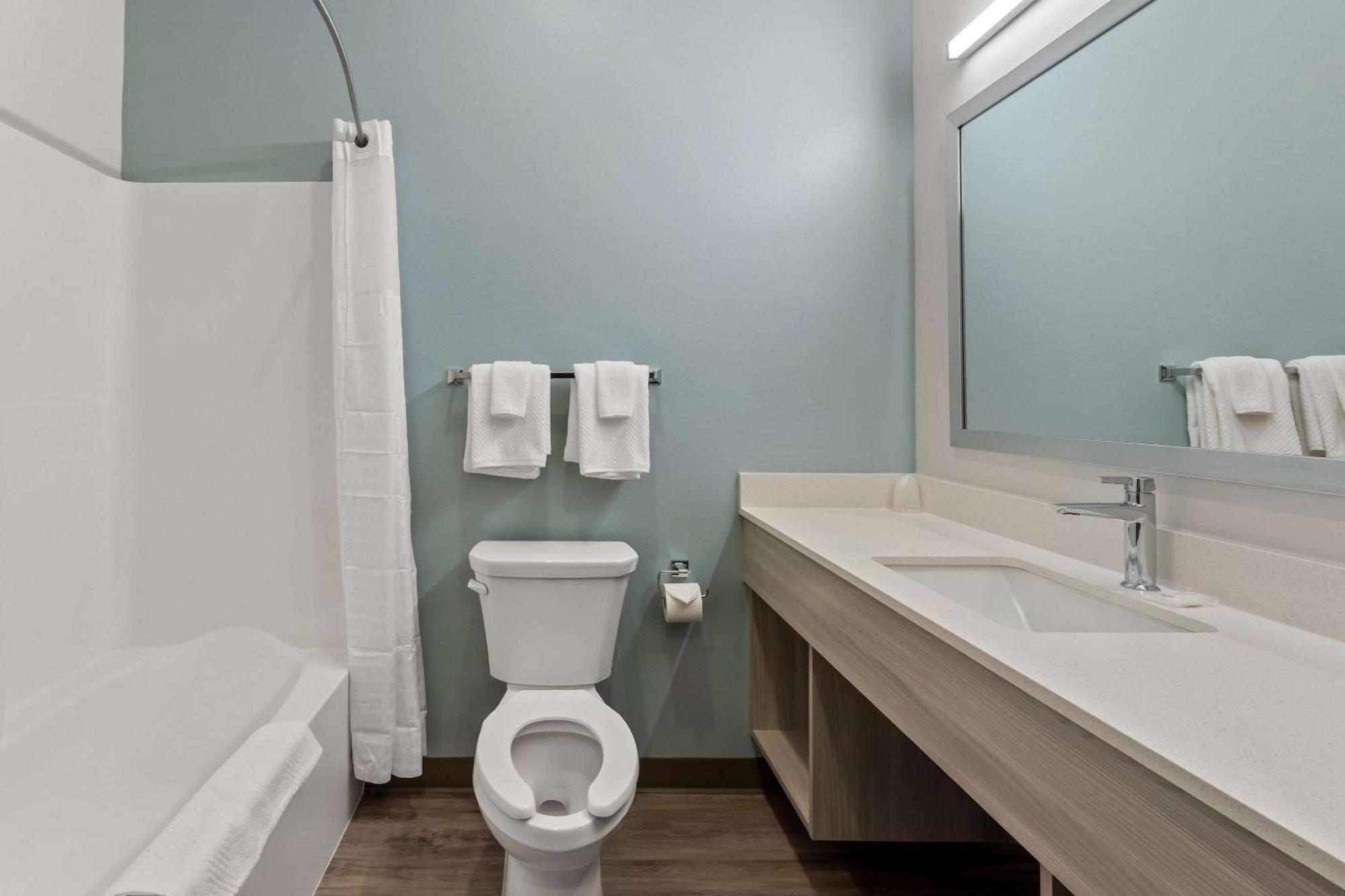 Woodspring Suites Easton Nazareth Ngoại thất bức ảnh